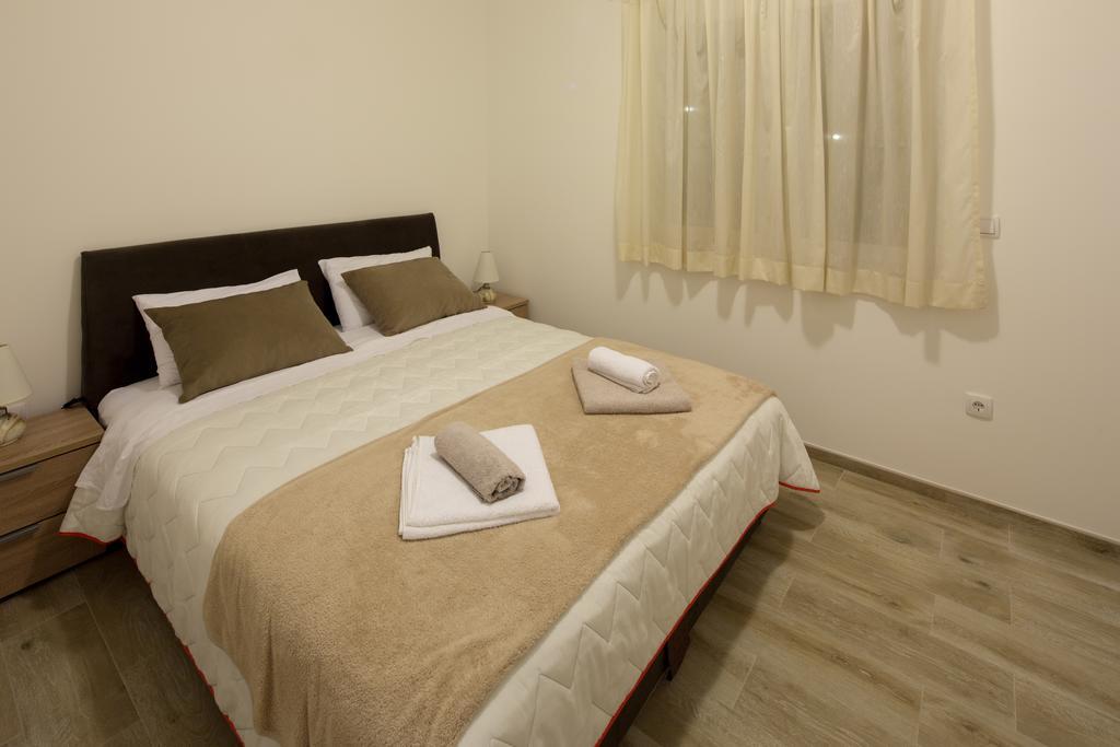 Apartments Raskovic Radanovici Luaran gambar