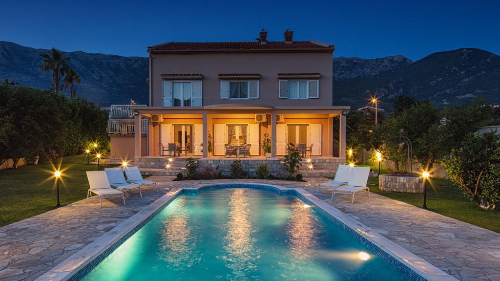 Apartments Raskovic Radanovici Luaran gambar