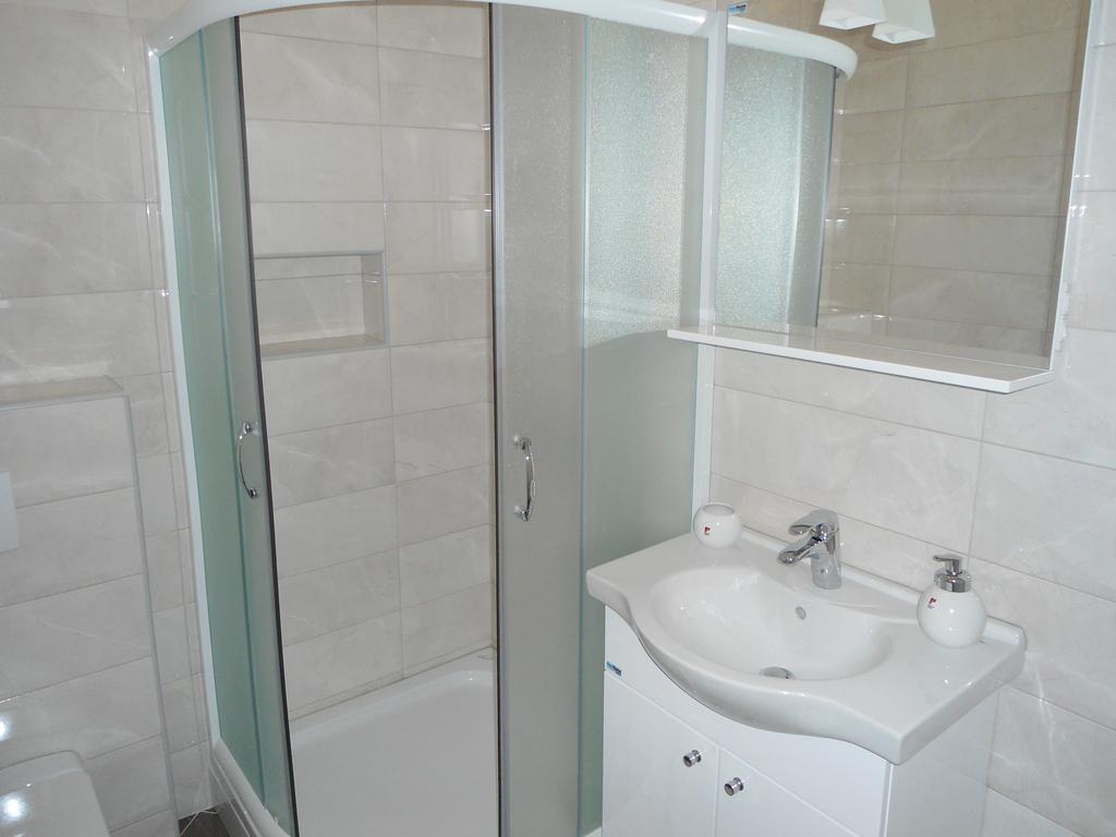 Apartments Raskovic Radanovici Luaran gambar