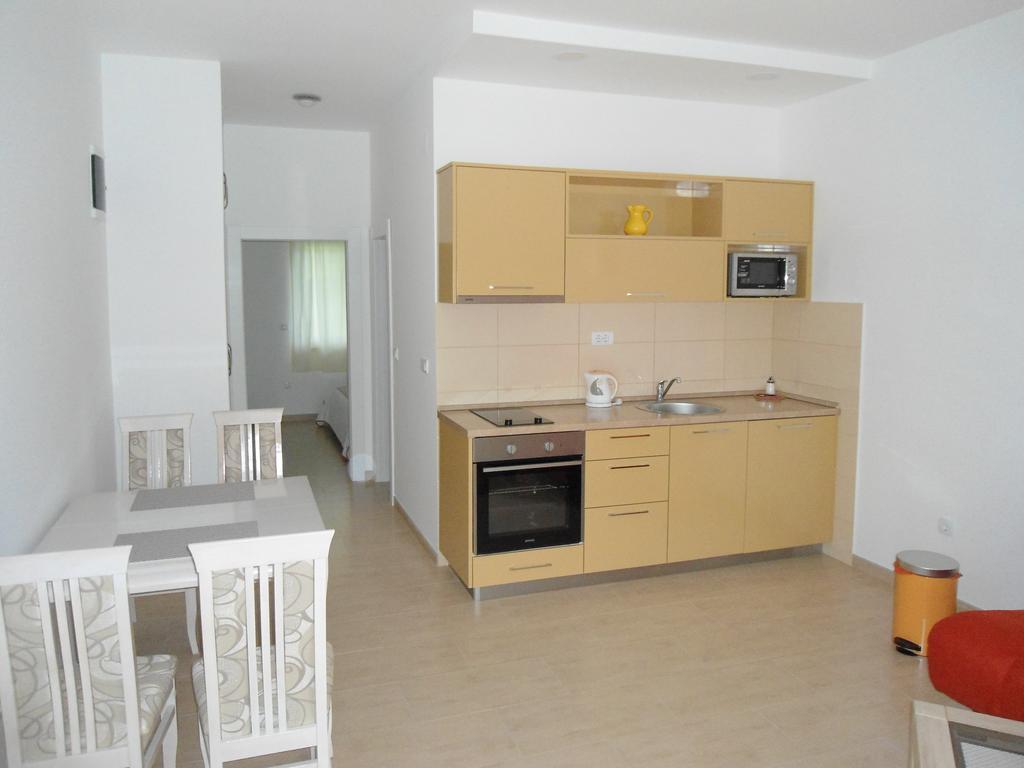 Apartments Raskovic Radanovici Luaran gambar