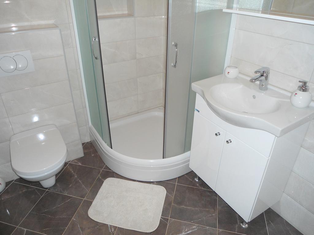 Apartments Raskovic Radanovici Luaran gambar