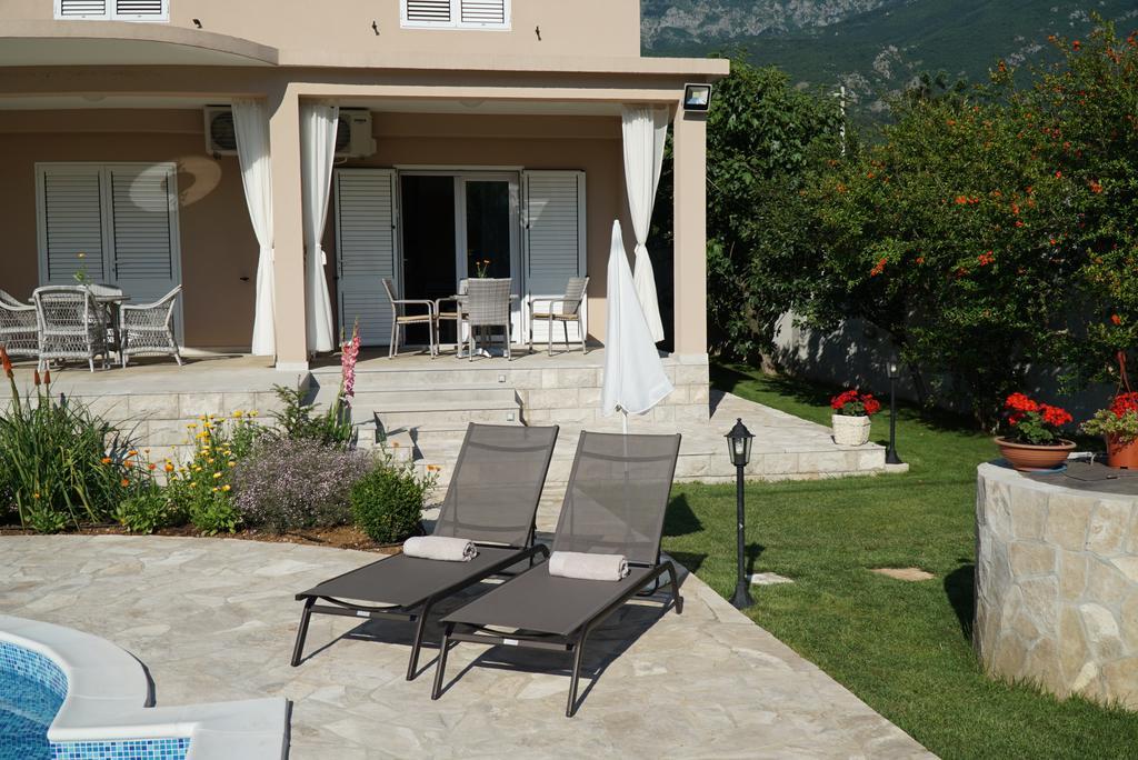 Apartments Raskovic Radanovici Luaran gambar