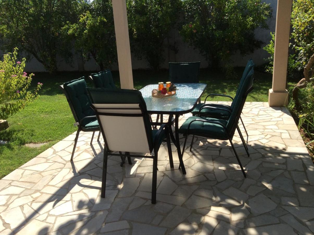 Apartments Raskovic Radanovici Luaran gambar
